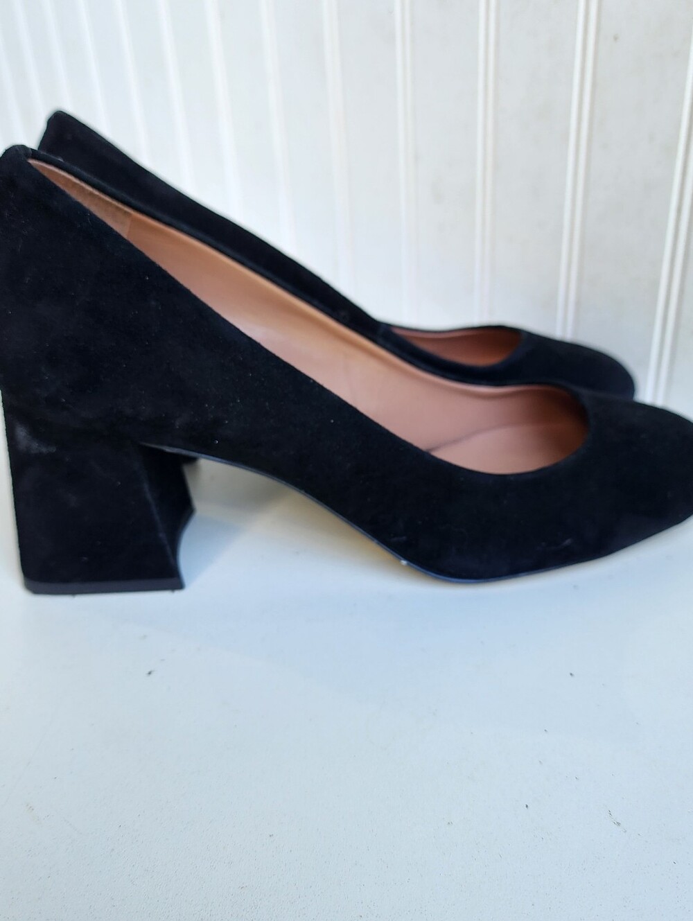 Gianni Bini Catallo Women’s 9 M Black Suede Leather Block Heel Square Toe Pumps